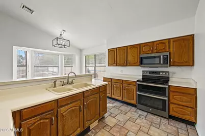 19122 N 71st Drive, Glendale, AZ 85308 - Photo 10