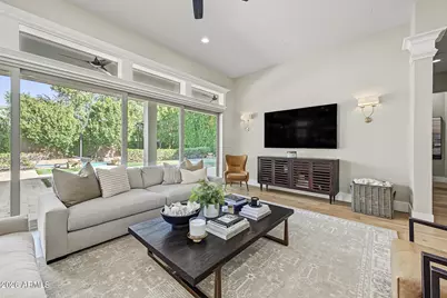 3316 E Indigo Bay Court, Gilbert, AZ 85234 - Photo 8