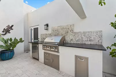 5684 N 73rd Street, Scottsdale, AZ 85250 - Photo 12