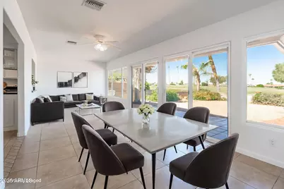 10740 W Tropicana Circle, Sun City, AZ 85351 - Photo 14