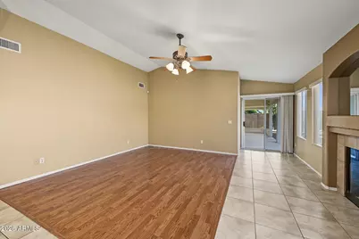 19928 N 108th Lane, Peoria, AZ 85373 - Photo 10