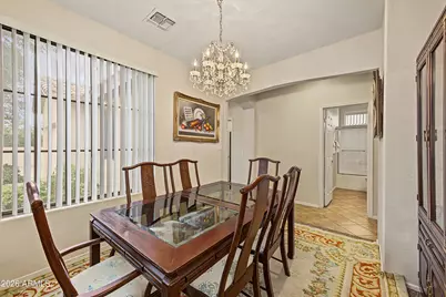 7407 S 25th Drive, Phoenix, AZ 85041 - Photo 6