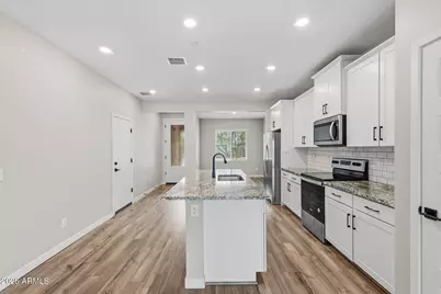 11452 W Camden Drive, Youngtown, AZ 85363 - Photo 18