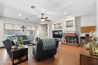 29120 N 69th Drive, Peoria, AZ 85383 - Photo 6