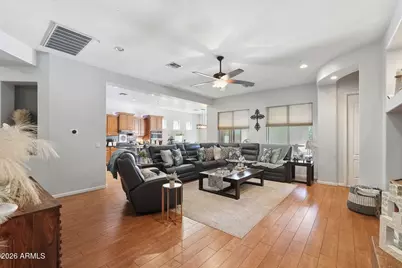 29120 N 69th Drive, Peoria, AZ 85383 - Photo 4