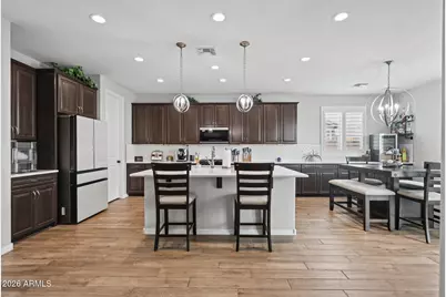 19000 W Mercer Lane, Surprise, AZ 85388 - Photo 12