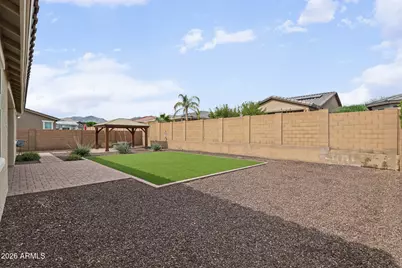 19000 W Mercer Lane, Surprise, AZ 85388 - Photo 36