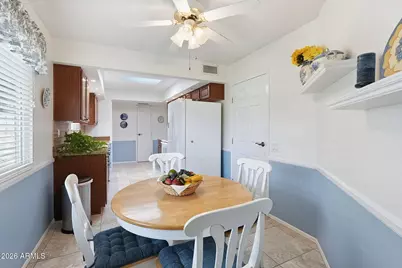 10416 W Pineaire Drive, Sun City, AZ 85351 - Photo 8