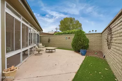 10416 W Pineaire Drive, Sun City, AZ 85351 - Photo 26
