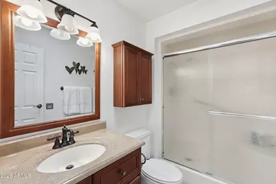 10416 W Pineaire Drive, Sun City, AZ 85351 - Photo 18