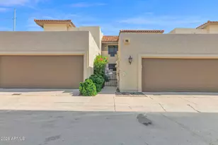 5812 N 12th St, Phoenix, AZ 85014 - Photo 1