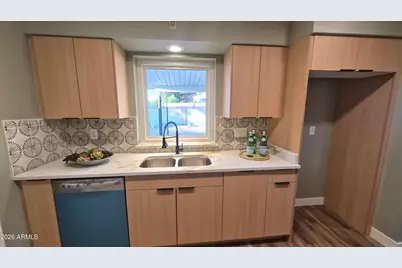5016 E Escondido Avenue, Mesa, AZ 85206 - Photo 10