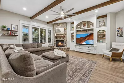 2088 E Park Avenue, Gilbert, AZ 85234 - Photo 10