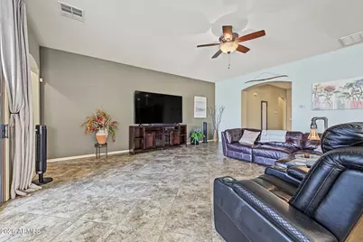 14345 S 181st Avenue, Goodyear, AZ 85338 - Photo 4