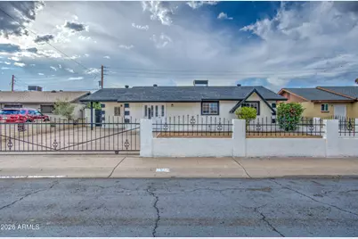 2260 W Pecan Road, Phoenix, AZ 85041 - Photo 2