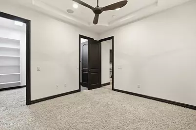 310 N Portland Avenue, Gilbert, AZ 85234 - Photo 50