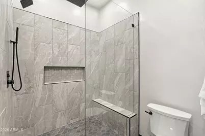 310 N Portland Avenue, Gilbert, AZ 85234 - Photo 52