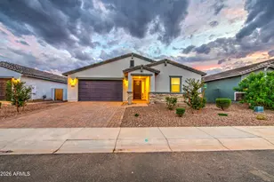 4811 W Hunter Trl, San Tan Valley, AZ 85144 - Photo 1