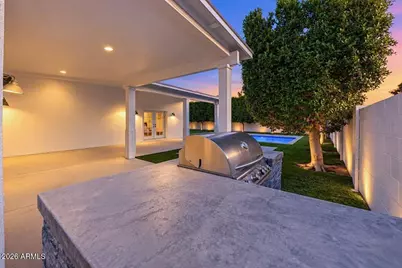 4311 E Earll Drive, Phoenix, AZ 85018 - Photo 8