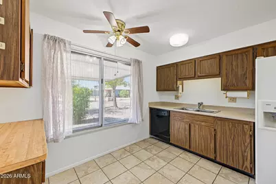 13018 N 98th Avenue, Sun City, AZ 85351 - Photo 10