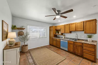 15039 N 28th Drive, Phoenix, AZ 85053 - Photo 6
