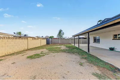 15039 N 28th Drive, Phoenix, AZ 85053 - Photo 16