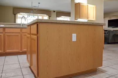 14720 W Horizon Drive, Sun City West, AZ 85375 - Photo 12