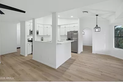 7825 W Surrey Avenue, Peoria, AZ 85381 - Photo 18
