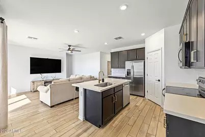 1963 E Georgia Ruth Lane, San Tan Valley, AZ 85140 - Photo 10
