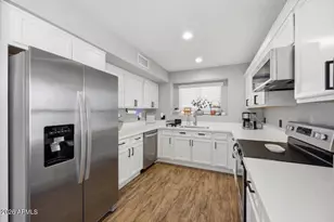11557 W Citrus Grove Way, Avondale, AZ 85392 - Photo 12