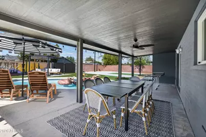 8408 E Clarendon Avenue, Scottsdale, AZ 85251 - Photo 14