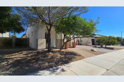 12181 S 184th Avenue, Goodyear, AZ 85338 - Photo 2
