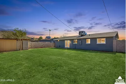 2132 W Laurel Lane, Phoenix, AZ 85029 - Photo 30