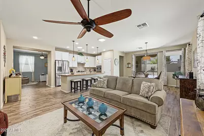 4145 W Kirkland Avenue, San Tan Valley, AZ 85144 - Photo 4