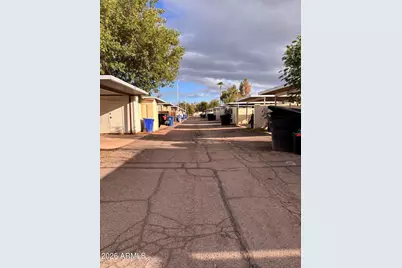 2313 W Vineyard Road, Tempe, AZ 85282 - Photo 24