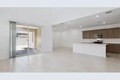 17459 W Vista Norte Street, Goodyear, AZ 85338 - Photo 8
