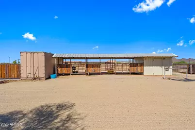 24906 W Lone Mountain Road, Morristown, AZ 85342 - Photo 28