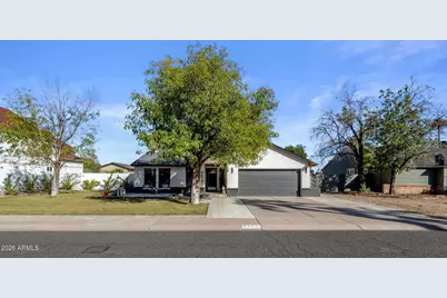 6613 N 81st Place, Scottsdale, AZ 85250 - Photo 2