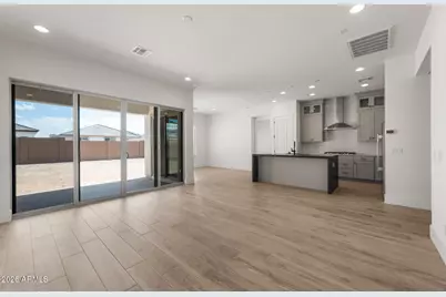 2433 W Nighthawk Way, Phoenix, AZ 85045 - Photo 8