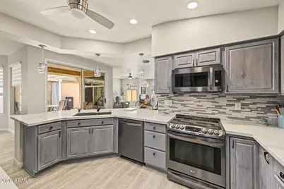 18222 N 136th Avenue, Sun City West, AZ 85375 - Photo 14