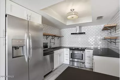 7910 E Camelback Road #402, Scottsdale, AZ 85251 - Photo 1