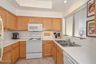 9151 W Greenway Road #230, Peoria, AZ 85381 - Photo 6
