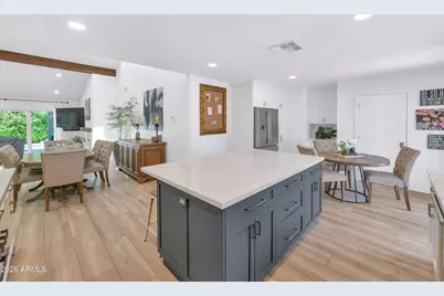 8620 E Via Del Palacio Street, Scottsdale, AZ 85258 - Photo 10
