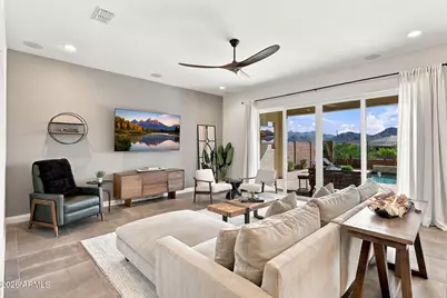 16459 W Valencia Drive, Goodyear, AZ 85338 - Photo 10