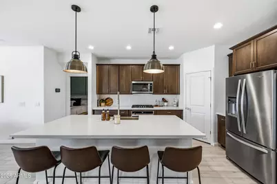 4088 E Sidesaddle Road, San Tan Valley, AZ 85140 - Photo 1