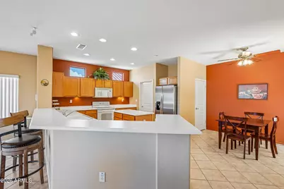 15254 W Granbury Court, Surprise, AZ 85374 - Photo 10