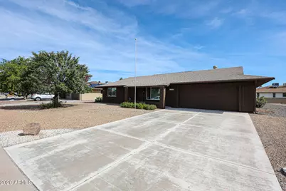 17627 N Whispering Oaks Drive, Sun City West, AZ 85375 - Photo 2