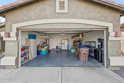 30224 N Desert Willow Boulevard, San Tan Valley, AZ 85143 - Photo 10