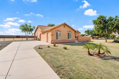 4211 E Ascot Drive, San Tan Valley, AZ 85140 - Photo 2