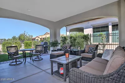 428 E Veterans Way, Queen Creek, AZ 85140 - Photo 12